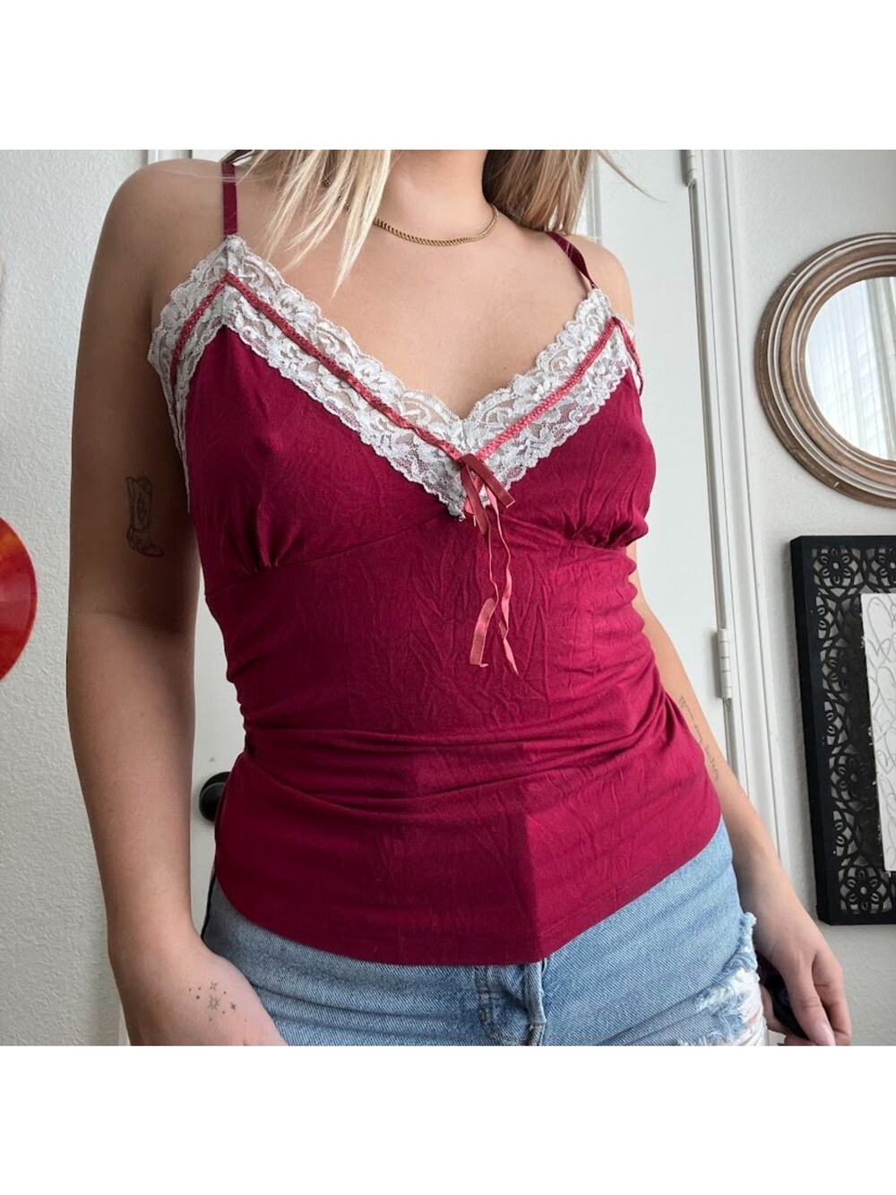 Y2K Old Navy Maroon Lace Trim V Neck Cami Sz L